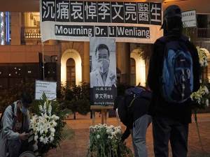 Li Wenliang, el médico reprimido por alertar sobre el coronavirus