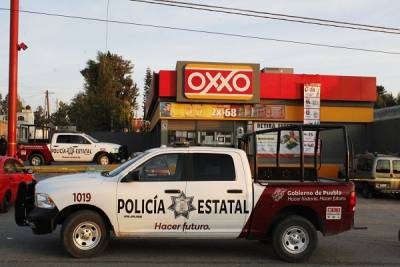 Narcotaxista es detenido en San Bernabé Temoxtitla; contactaba a clientes en redes sociales