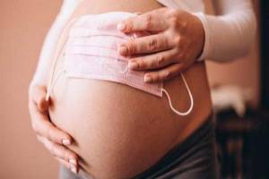 Puebla reporta 20 embarazadas con COVID graves