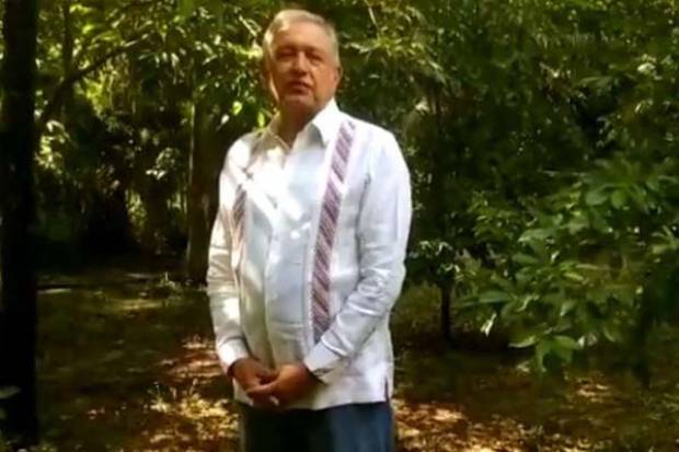 Tras hablar de &quot;golpe de Estado&quot;, AMLO afirma que &quot;no hay nada que temer&quot;