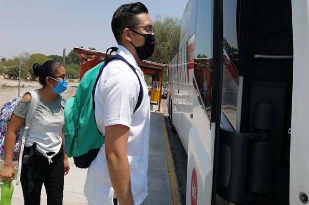 Más de 50 mil trabajadores de salud beneficiados con transporte gratuito en Puebla