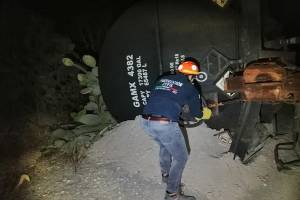 Descarrilaron vagones con productos químicos en Tlacotepec; desalojaron área de 10 km