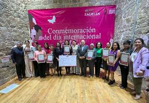Ayuntamiento de Zacatlán reconoce a mujeres destacadas