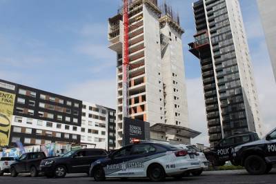 Hallan sin vida a hombre en edificio ubicado en Lomas de Angelópolis