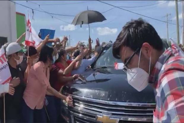 AMLO provoca aglomeraciones en Tamaulipas y luego se dice “apenado”