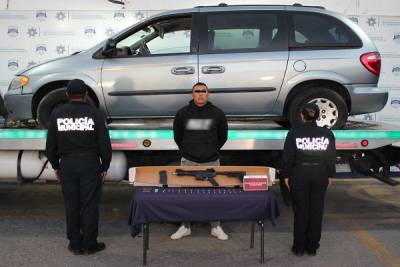 Atrapan a implicado en asalto a camioneta de valores en Puebla
