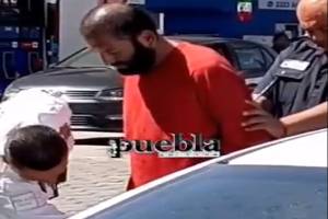 VIDEO: Detienen y golpean a caco que quiso robar camioneta en Bulevar Forjadores