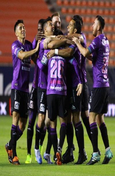 Mazatlán FC goleó 5-0 al San Luis y sueña al menos con repechaje