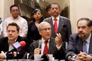 Cárdenas pide a la federación aclarar muerte de Alonso-RMV para no contaminar elección