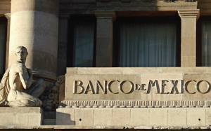 Banxico aplica alza histórica a tasa de interés