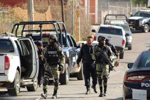 Guardia Nacional y FGR catearon inmuebles huachigaseros en Xochimehuacán