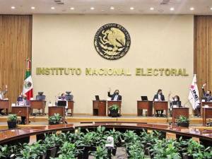 INE aplica multas por 1 mil 330 mdp a partidos políticos