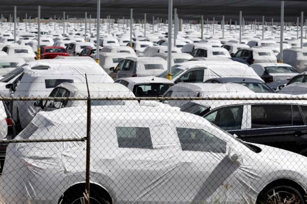 Audi y Volkswagen arrancan 2021 con baja en ventas
