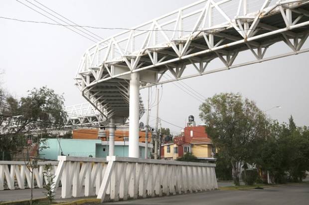 Inicia intervención de cuatro puentes de Puebla capital tras detección de fallas