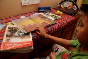 Padres aplauden conclusión de ciclo escolar en Puebla para frenar coronavirus
