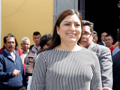 Barbosa se reúne con Claudia Rivera; no hay acuerdo sobre el futuro de Rosales