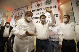 Grupo de Romero Deschamps mantiene control del sindicato; Aldana, nuevo líder