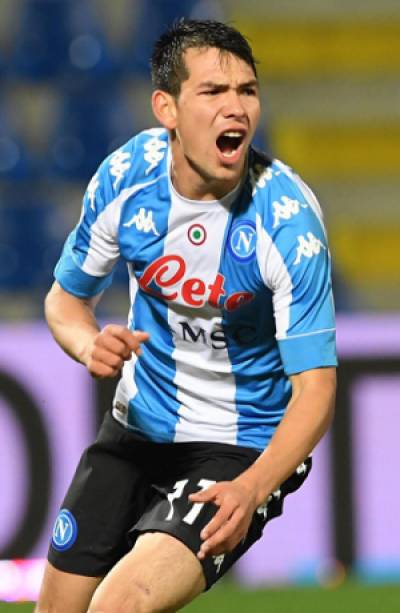 Chucky Lozano anotó en victoria del Napoli 4-0 ante Crotone