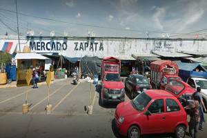Muere hombre en el interior de los baños del Mercado Zapata