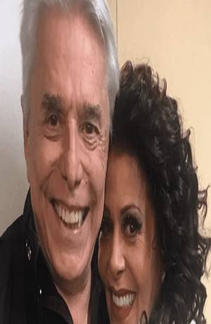 Enrique y Alejandra Guzmán, unidos ante acusaciones de Frida Sofía