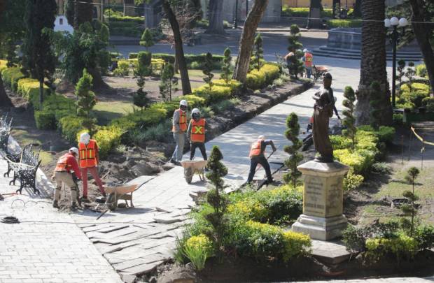 Gobierno estatal vigilará preservación de hallazgos en el zócalo de Puebla