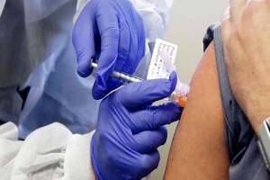 Vacuna alemana CureVac muestra respuesta inmune en humanos