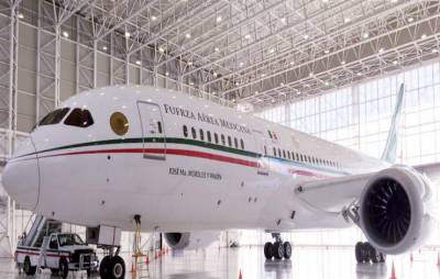AMLO fracasa y regresa avión presidencial a México porque no lo pudo vender