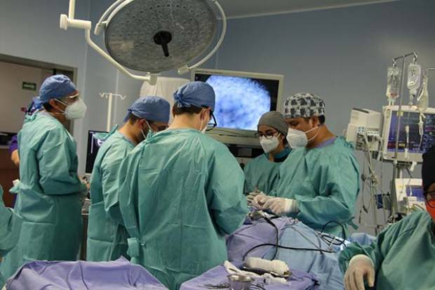 Realiza ISSSTEP cirugías multidisciplinarias de Alta Especialidad