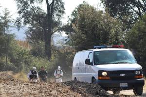FOTOS: Hallan cadáver putrefacto en terrenos de Santa María Xonacatepec