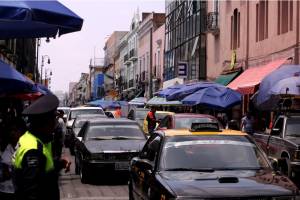 Ayuntamiento de Puebla analiza instalar parquímetros en el Centro Histórico