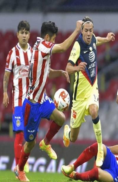 Chivas enfrenta al América en el juego de ida de finales en la Liga MX