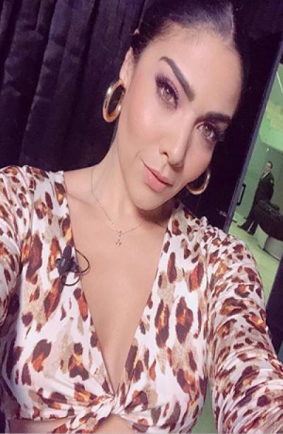 Erika Fernández sorprende con atuendo en Instagram