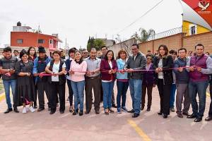 Cuautlancingo: Lupita Daniel entregó obras de pavimentación y drenaje sanitario por 3.7 mdp