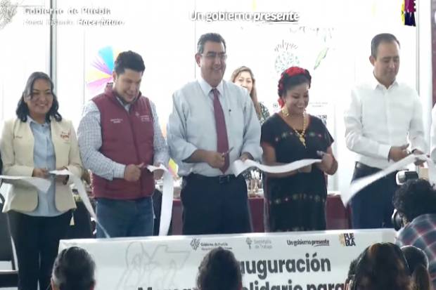 Mujeres, potencial de cambio para transformar a Puebla: gobernador