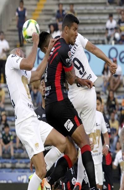 Lobos BUAP aulló en CU; derrotó 2-1 a los Pumas