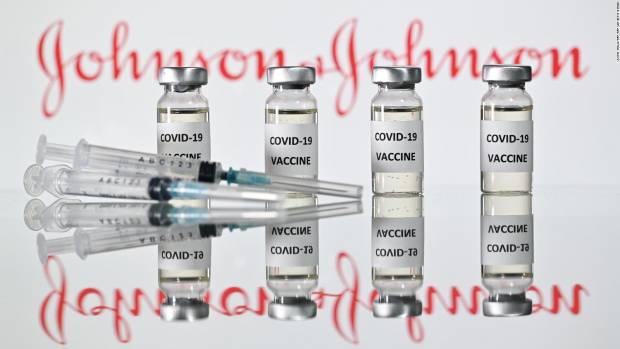 EU desaconseja uso de vacuna COVID de Johnson &amp; Johnson