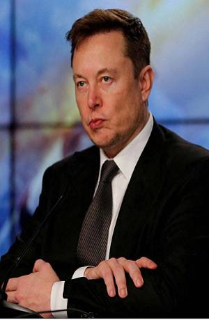 Elon Musk dice adiós a la compra de Twitter y los spams son los responsables