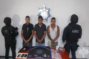 Trío de vendedores de droga fueron asegurados con 33 dosis en San Ramón
