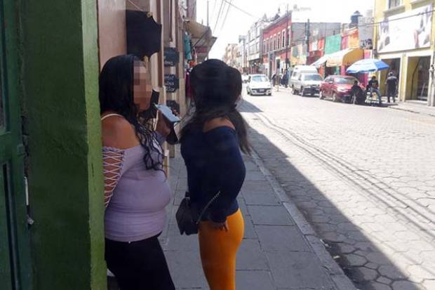 Propondrá regidor casonas y moteles para reubicar a sexoservidoras en Puebla