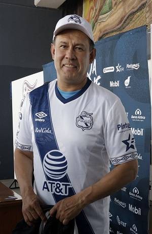 Club Puebla presentó a Juan Reynoso como su nuevo DT