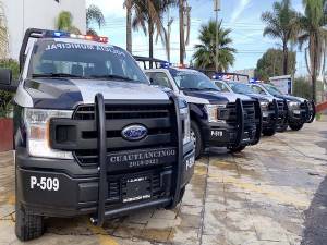 Ayuntamiento de Cuautlancingo entrega nuevas patrullas a la Policía Municipal