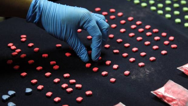 Estado dará dosis controladas de droga, planea AMLO contra adicciones