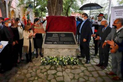 Develan placas de Patrimonio Mundial en Tlaxcala