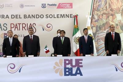 Presentan el bando solemne para los festejos patrios en Puebla 2022