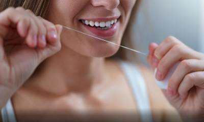Ciclo menstrual afecta la salud bucal de la mujer