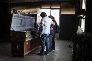 México suma casi 195 mil muertos por COVID-19