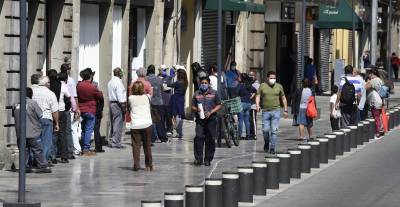 CDMX pospone apertura de plazas comerciales y cierra el centro histórico