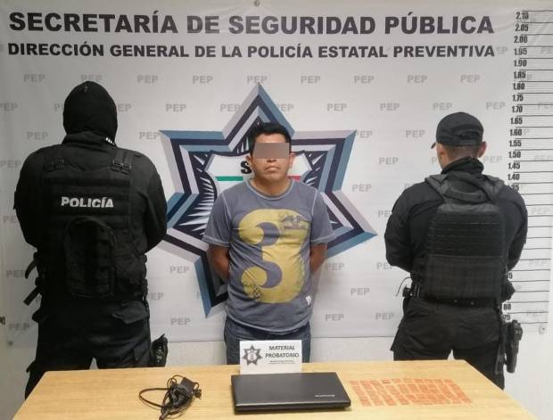 Vendía droga y saqueaba vehículos en Puebla; SSP lo captura en Plaza Tolín