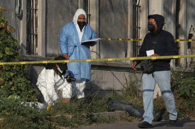 834 cuerpos sin identificar en servicios forenses de Puebla