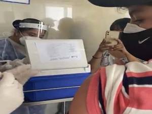 Ganan amparos y dos menores de edad son vacunados contra COVID19 en Tehuacán, Puebla